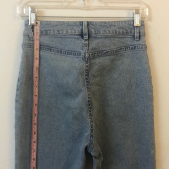 Blue Light Flare Wash Twix Jeans - Size 26 - Picture 8 of 12
